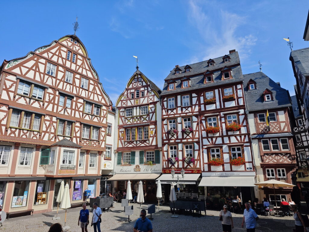 Marktplatz Bernkastel-Kues - einer der schönsten Orte an der Mosel
